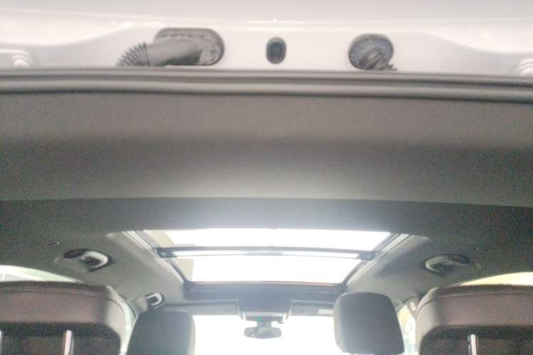 Used Cadillac XT4 2022 28T Two-Wheel Drive Fashion Edition Headliner