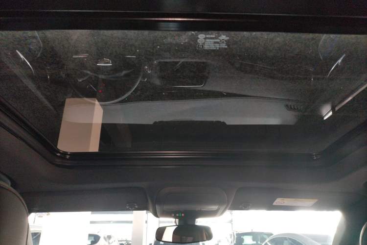 Used Cadillac XT4 2022 28T Two-Wheel Drive Fashion Edition Headliner