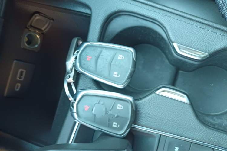 Used Cadillac XT4 2022 28T Two-Wheel Drive Fashion Edition Interior 1