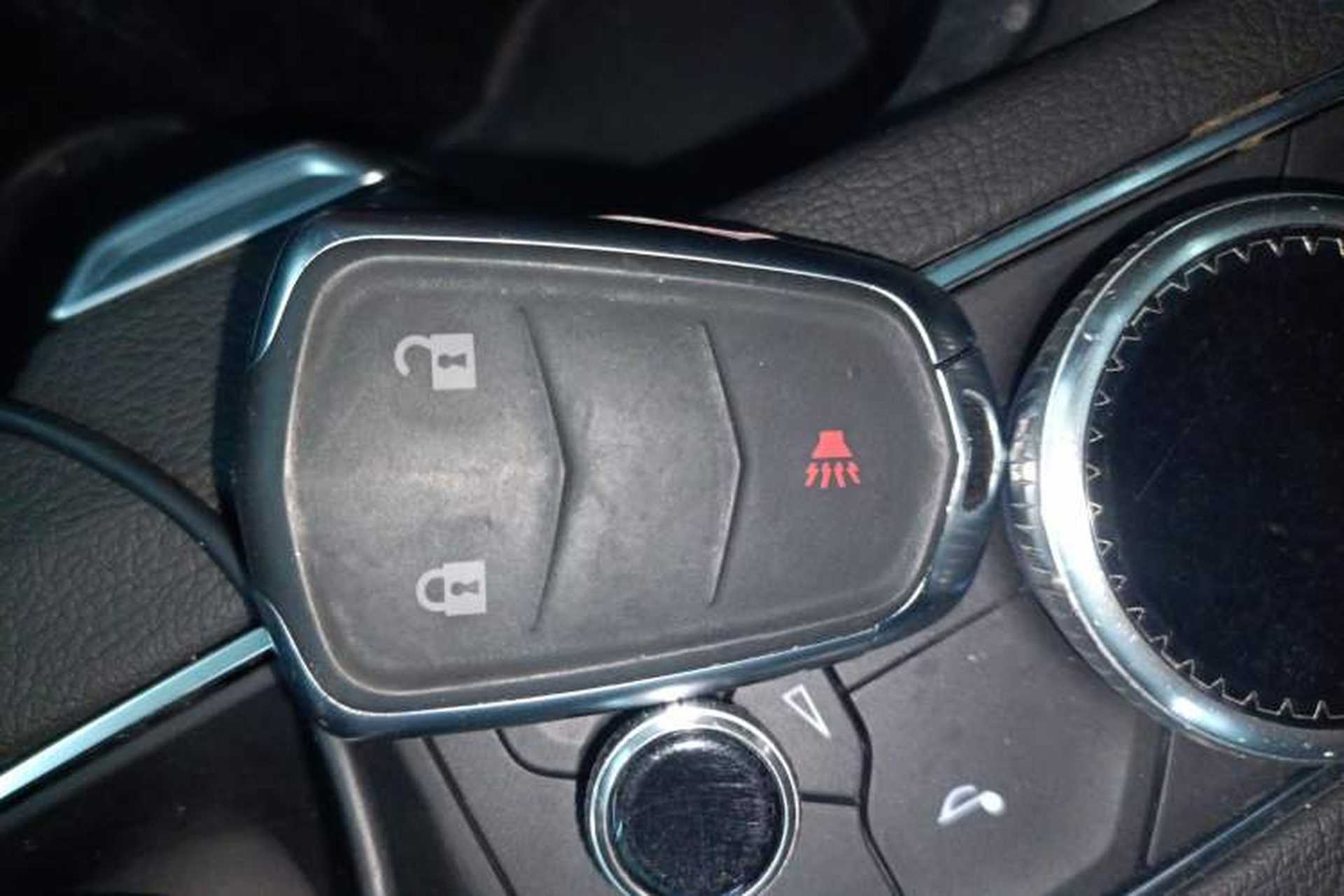 Used Cadillac XT4 2022 28T Two-Wheel Drive Fashion Edition Interior 1