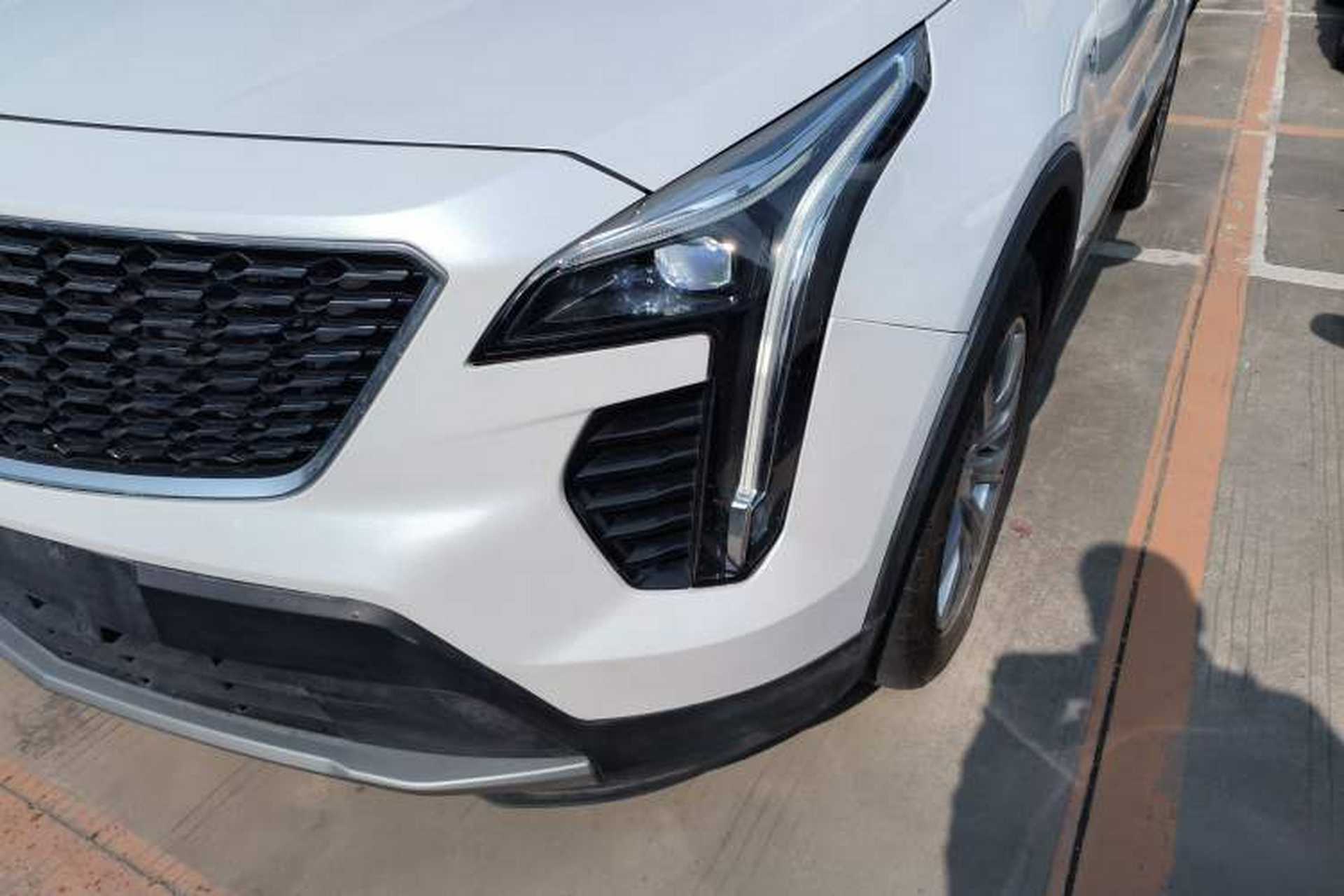 Used Cadillac XT4 2022 28T Two-Wheel Drive Prestige Version Left Front Headlight