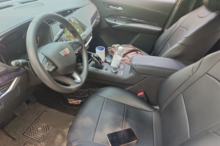 Used Cadillac XT4 2022 28T Two-Wheel Drive Fashion Edition Left Front Seat