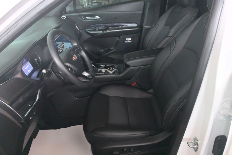 Used Cadillac XT4 2022 28T Two-Wheel Drive Fashion Edition Left Front Seat