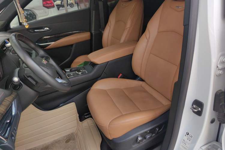 Used Cadillac XT4 2022 28T Two-Wheel Drive Fashion Edition Left Front Seat