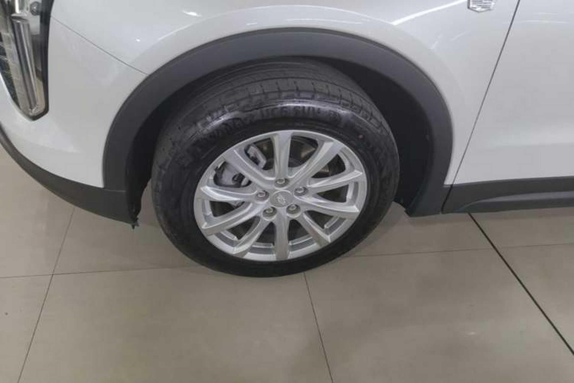 Used Cadillac XT4 2022 28T Two-Wheel Drive Fashion Edition Left Front Wheel Hub