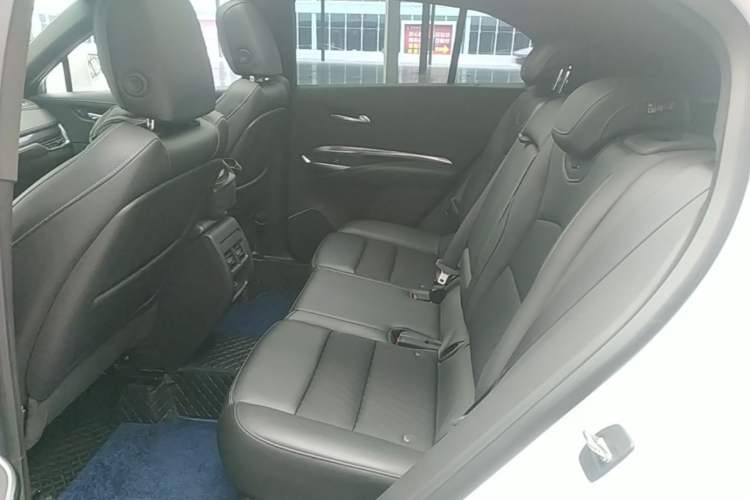 Used Cadillac XT4 2022 28T Two-Wheel Drive Fashion Edition Left Rear Seat