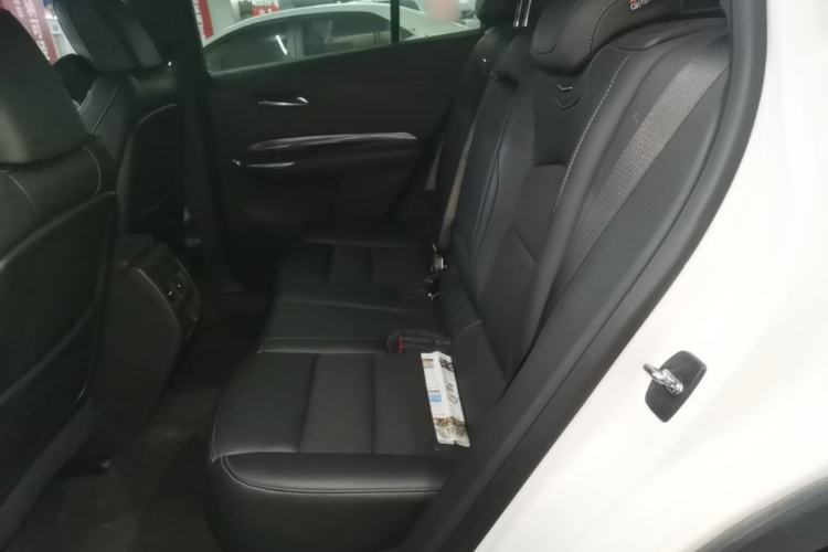 Used Cadillac XT4 2022 28T Two-Wheel Drive Fashion Edition Left Rear Seat