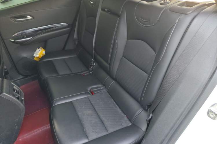 Used Cadillac XT4 2022 28T Two-Wheel Drive Fashion Edition Left Rear Seat