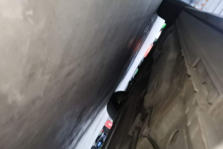 Used Cadillac XT4 2022 28T Two-Wheel Drive Fashion Edition Left Side Sill