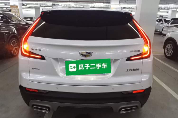 Used Cadillac XT4 2022 28T Four-Wheel Drive Prestige Version Rear