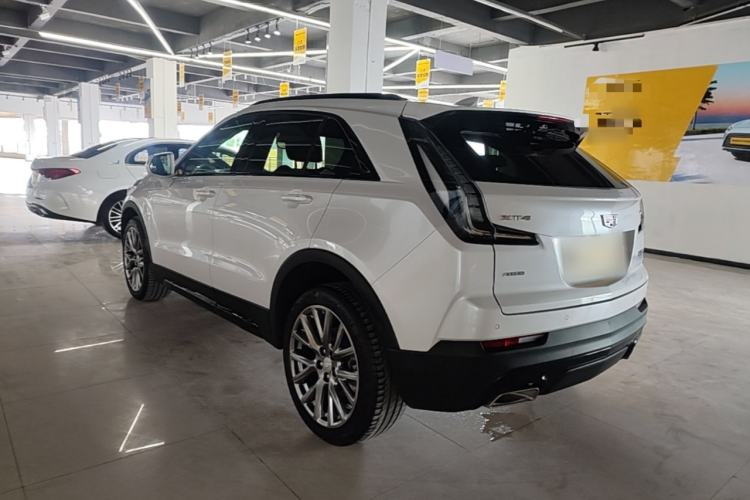 Used Cadillac XT4 2022 28T Four-Wheel Drive Platinum Edition Rear Left 45 Deg