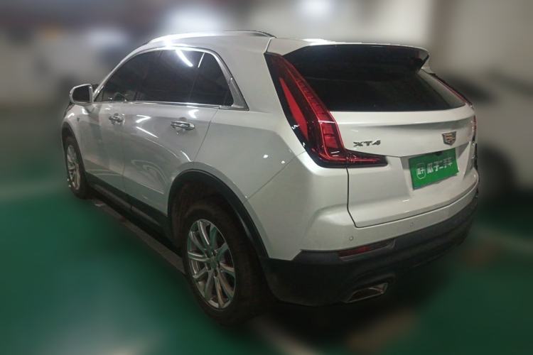 Used Cadillac XT4 2022 28T Two-Wheel Drive Fashion Edition Rear Left 45 Deg