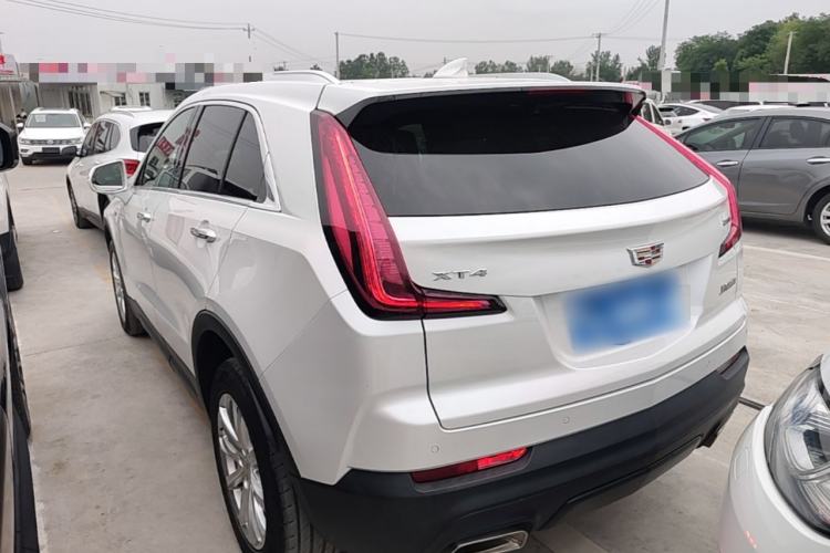 Used Cadillac XT4 2022 28T Two-Wheel Drive Fashion Edition Rear Left 45 Deg