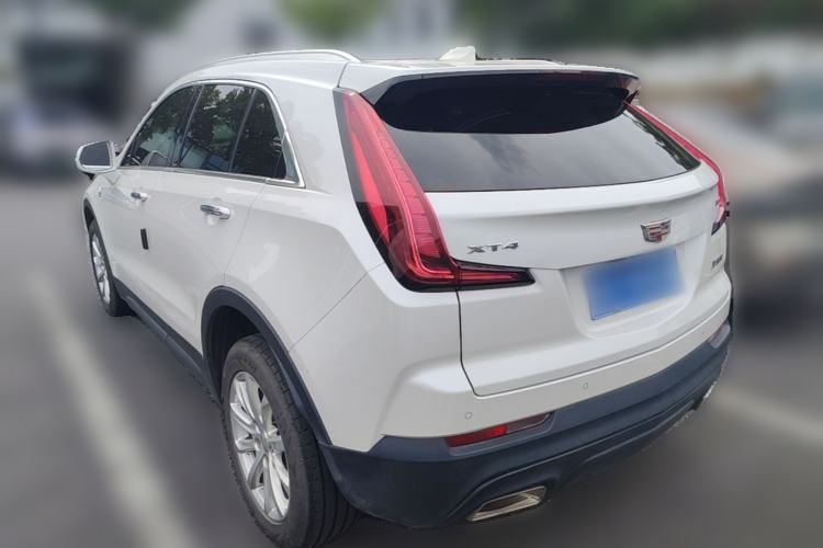 Used Cadillac XT4 2022 28T Two-Wheel Drive Fashion Edition Rear Left 45 Deg