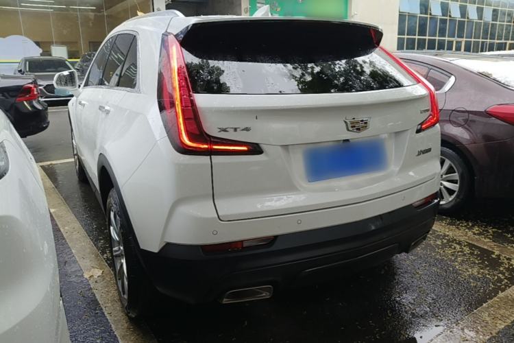 Used Cadillac XT4 2022 28T Two-Wheel Drive Fashion Edition Rear Left 45 Deg