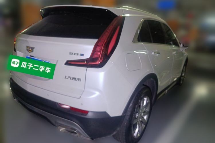 Used Cadillac XT4 2022 28T Two-Wheel-Drive Luxury Version Rear Right 45 Deg