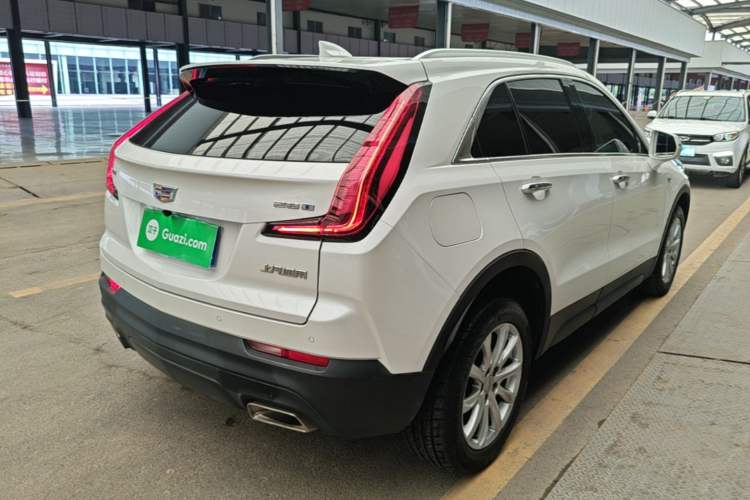 Used Cadillac XT4 2022 28T Two-Wheel Drive Fashion Edition Rear Right 45 Deg