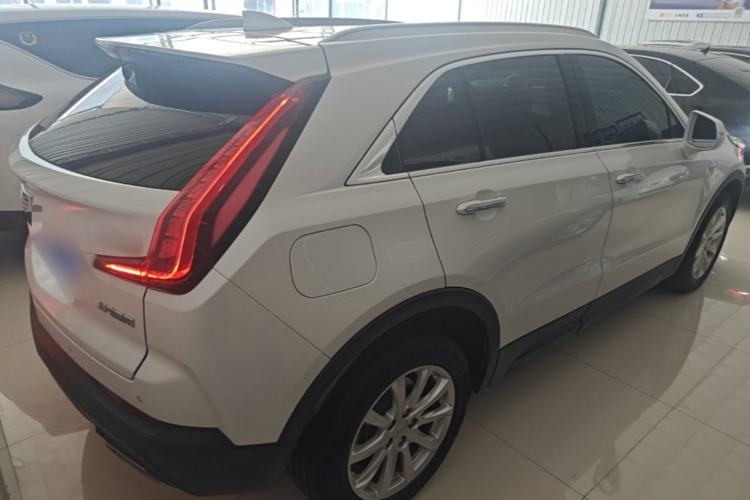 Used Cadillac XT4 2022 28T Two-Wheel Drive Fashion Edition Rear Right 45 Deg