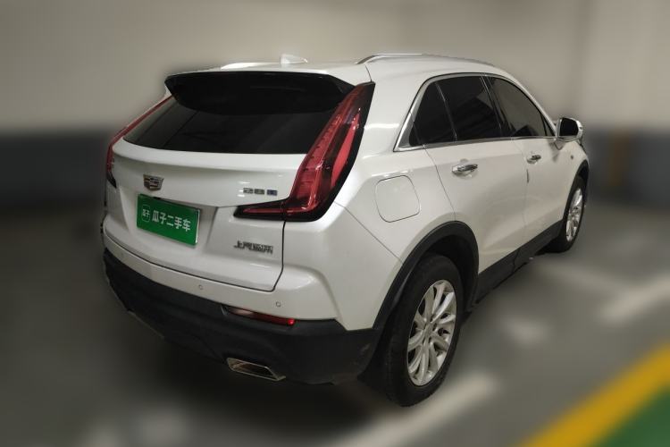 Used Cadillac XT4 2022 28T Two-Wheel Drive Fashion Edition Rear Right 45 Deg