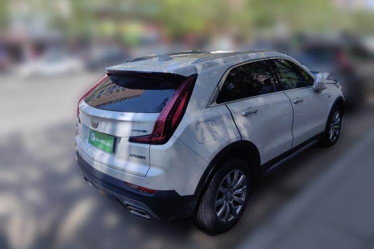 Used Cadillac XT4 2022 28T Two-Wheel Drive Fashion Edition Rear Right 45 Deg