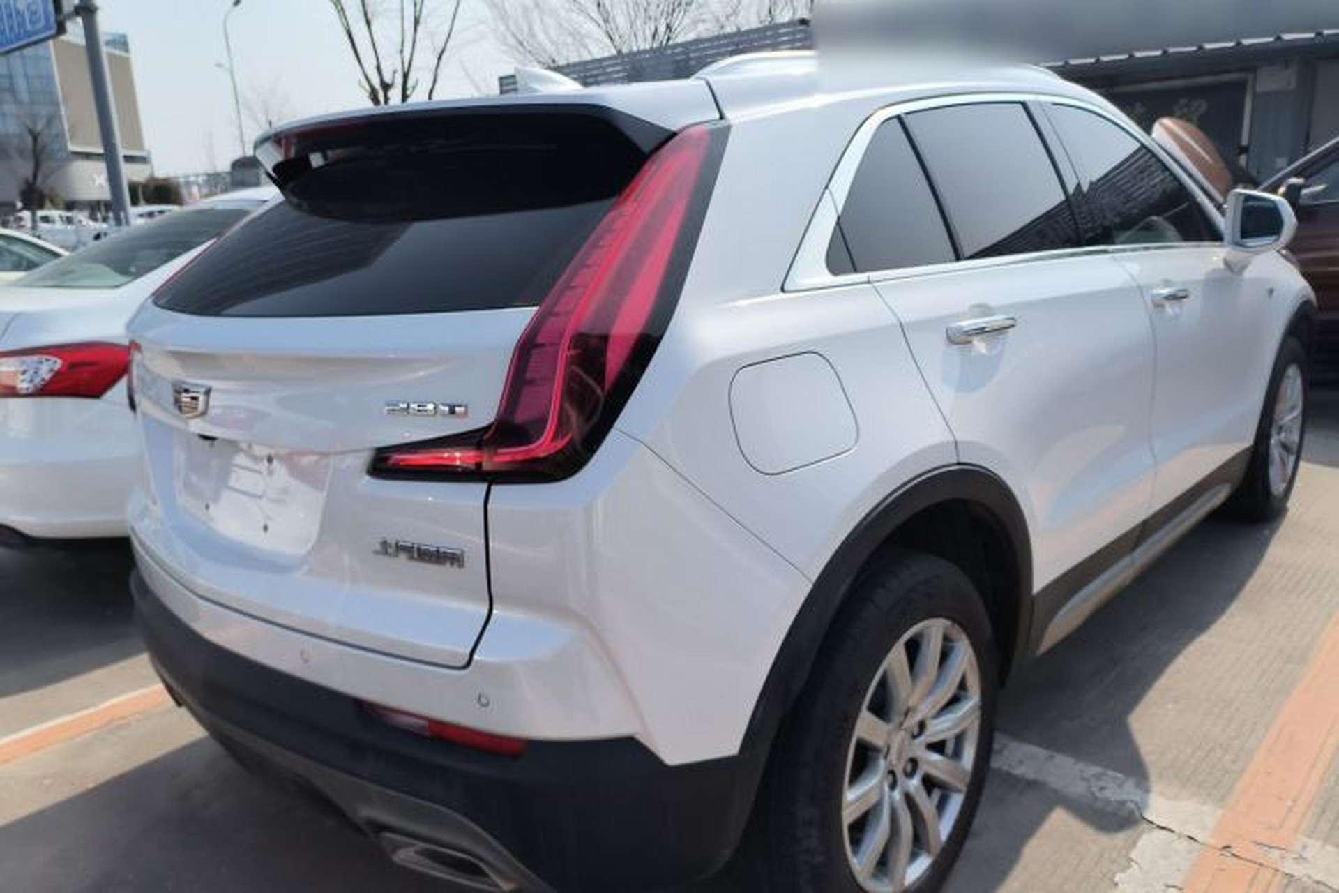 Used Cadillac XT4 2022 28T Two-Wheel Drive Prestige Version Rear Right 45 Deg