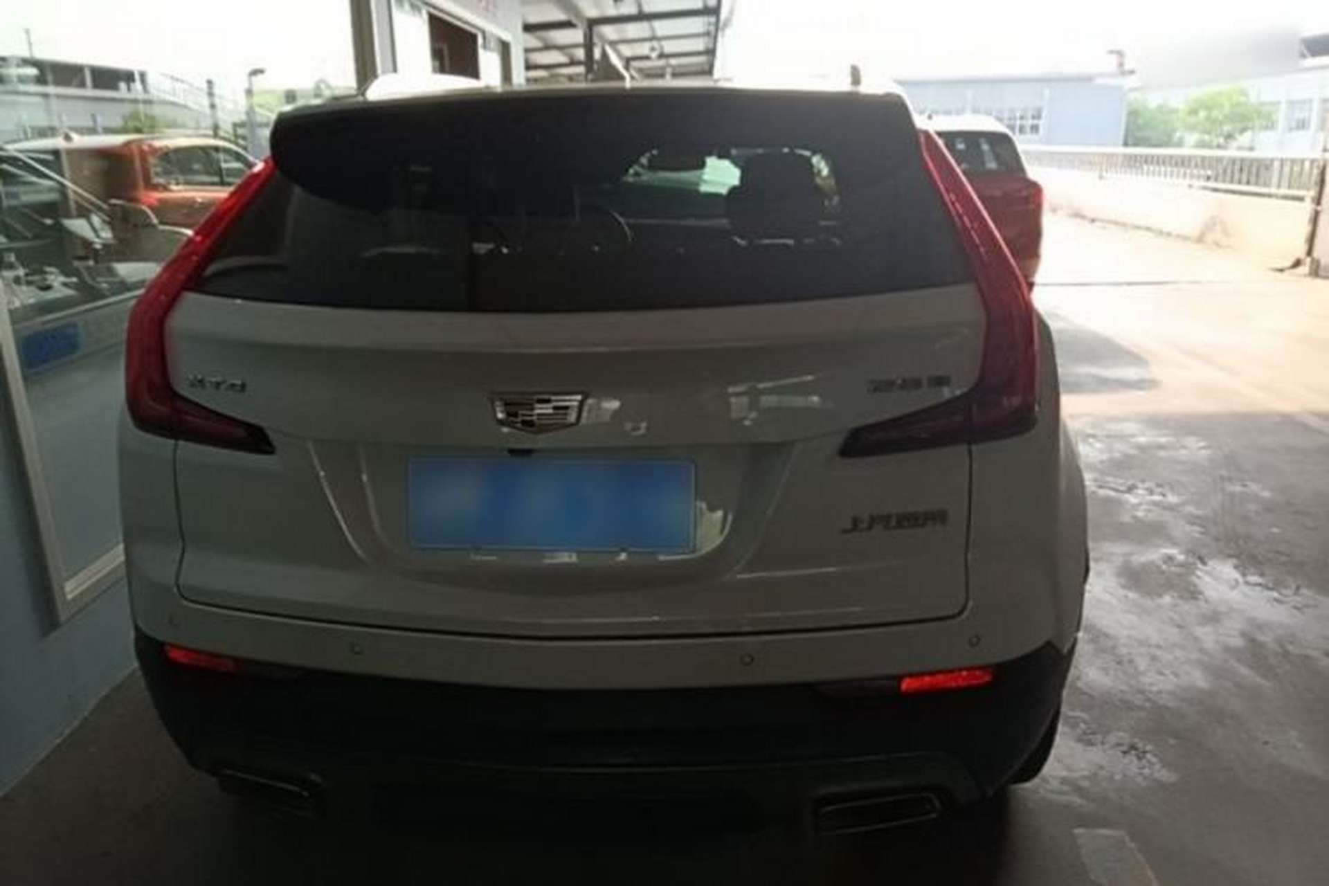 Used Cadillac XT4 2022 28T Two-Wheel Drive Prestige Version Rear