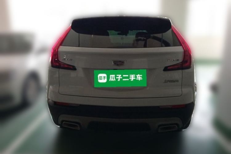 Used Cadillac XT4 2022 28T Two-Wheel-Drive Luxury Version Rear