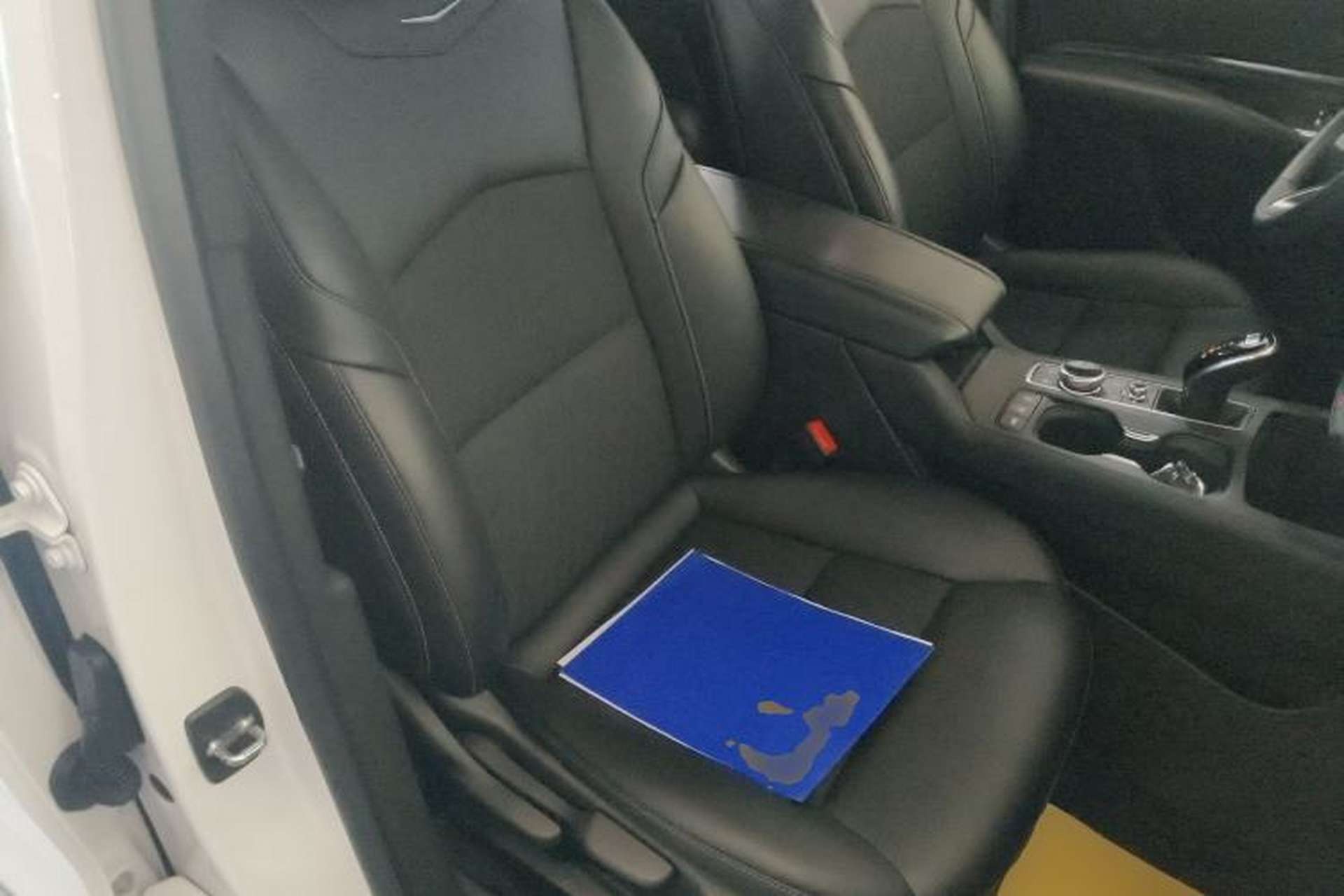 Used Cadillac XT4 2022 28T Two-Wheel Drive Fashion Edition Right Front Seat