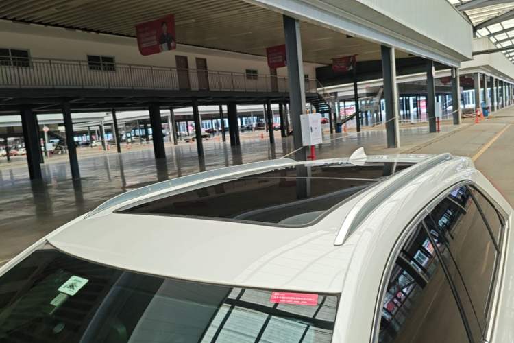 Used Cadillac XT4 2022 28T Two-Wheel Drive Fashion Edition Roof