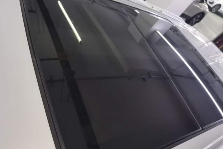 Used Cadillac XT4 2022 28T Four-Wheel Drive Prestige Version Roof