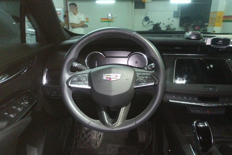 Used Cadillac XT4 2022 28T Two-Wheel Drive Fashion Edition Steering Wheel