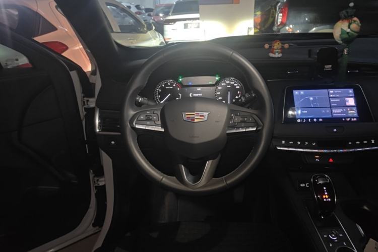 Used Cadillac XT4 2022 28T Two-Wheel Drive Fashion Edition Steering Wheel