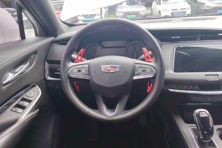 Used Cadillac XT4 2022 28T Two-Wheel Drive Fashion Edition Steering Wheel