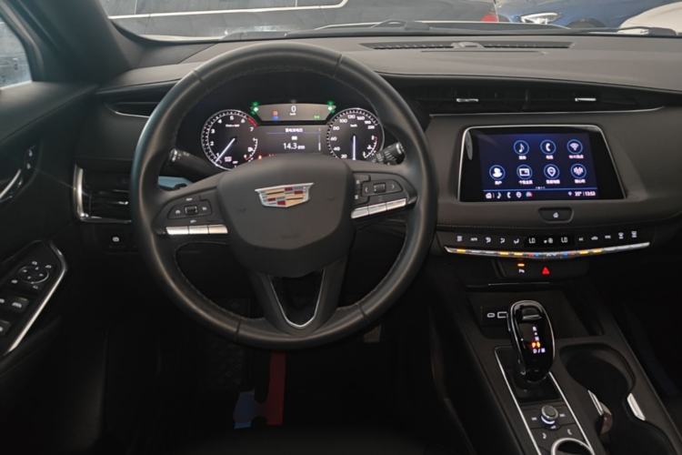 Used Cadillac XT4 2022 28T Two-Wheel Drive Fashion Edition Steering Wheel
