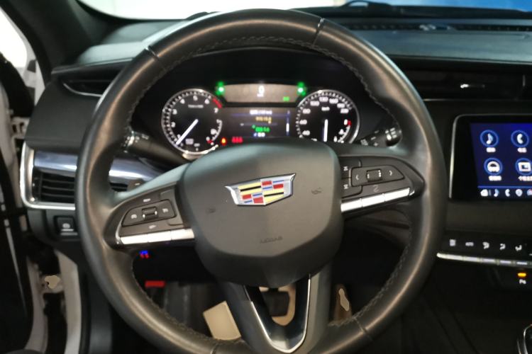 Used Cadillac XT4 2022 28T Two-Wheel Drive Fashion Edition Steering Wheel