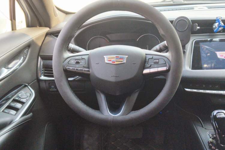 Used Cadillac XT4 2022 28T Two-Wheel Drive Fashion Edition Steering Wheel
