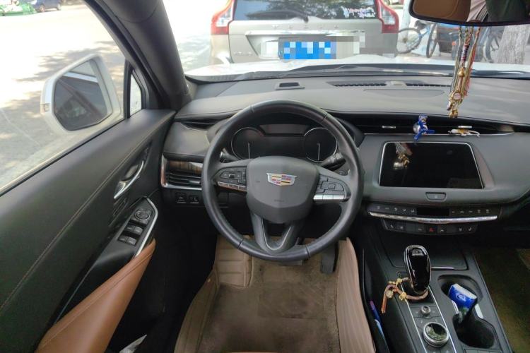 Used Cadillac XT4 2022 28T Two-Wheel Drive Fashion Edition Steering Wheel