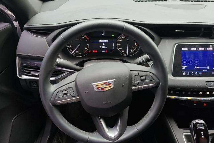 Used Cadillac XT4 2022 28T Two-Wheel Drive Fashion Edition Steering Wheel
