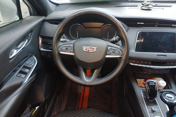 Used Cadillac XT4 2022 28T Two-Wheel Drive Fashion Edition Steering Wheel
