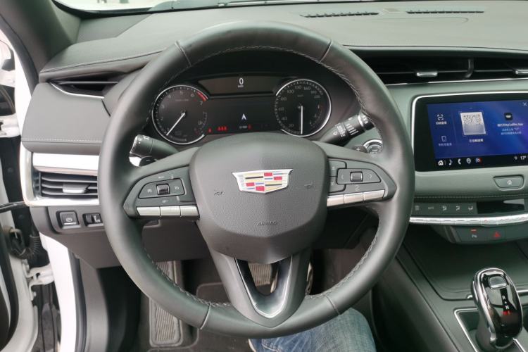 Used Cadillac XT4 2022 28T Two-Wheel Drive Fashion Edition Steering Wheel
