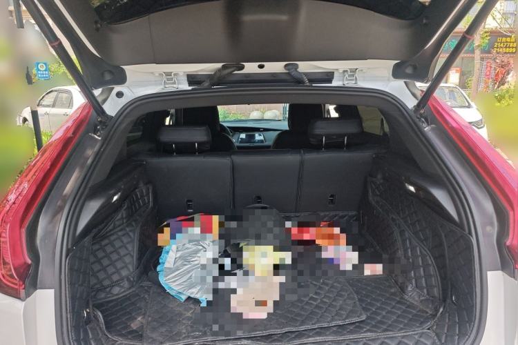 Used Cadillac XT4 2022 28T Two-Wheel Drive Fashion Edition Trunk