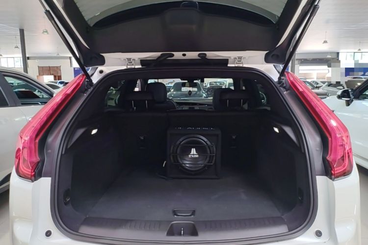 Used Cadillac XT4 2022 28T Two-Wheel Drive Fashion Edition Trunk