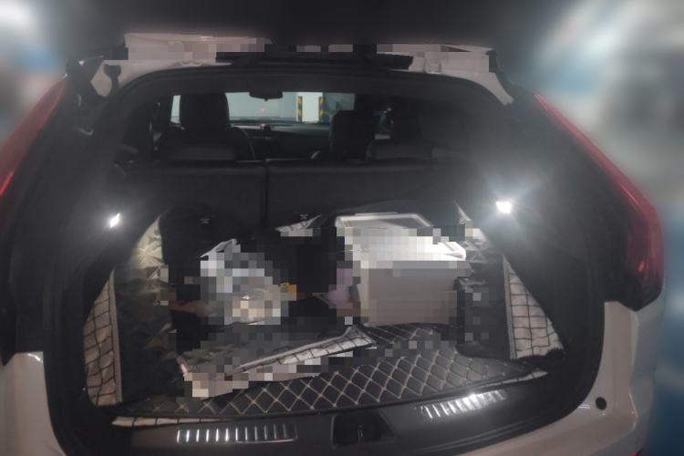Used Cadillac XT4 2022 28T Two-Wheel-Drive Luxury Version Trunk