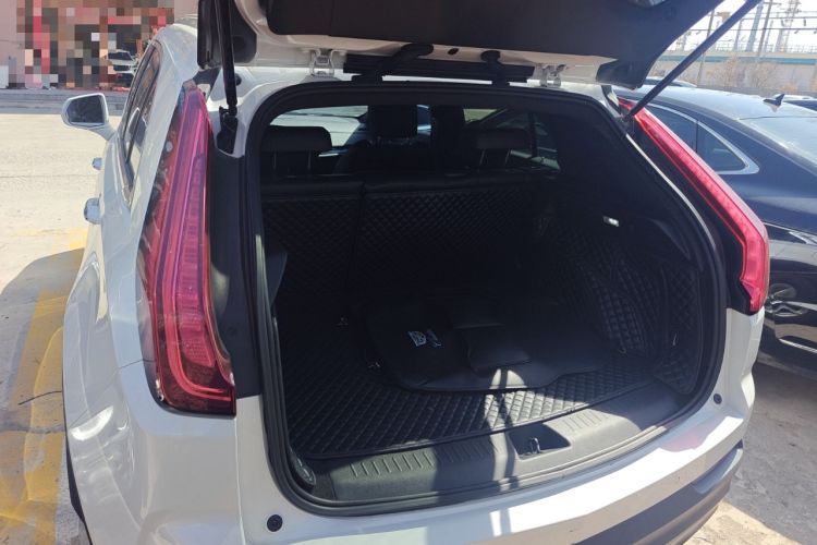 Used Cadillac XT4 2022 28T Two-Wheel Drive Fashion Edition Trunk