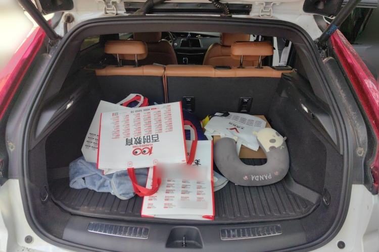 Used Cadillac XT4 2022 28T Two-Wheel Drive Fashion Edition Trunk