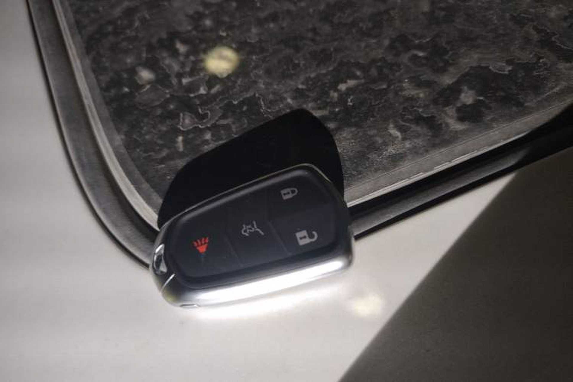Used Cadillac XT4 2022 28T Two-Wheel Drive Prestige Version Vehicle Key