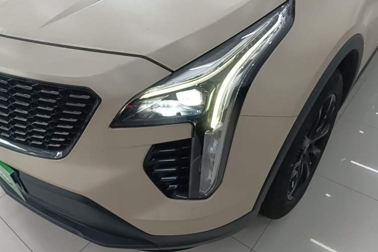 Used Cadillac XT4 2022 28T Two-Wheel Drive Fashion Edition Left Front Headlight