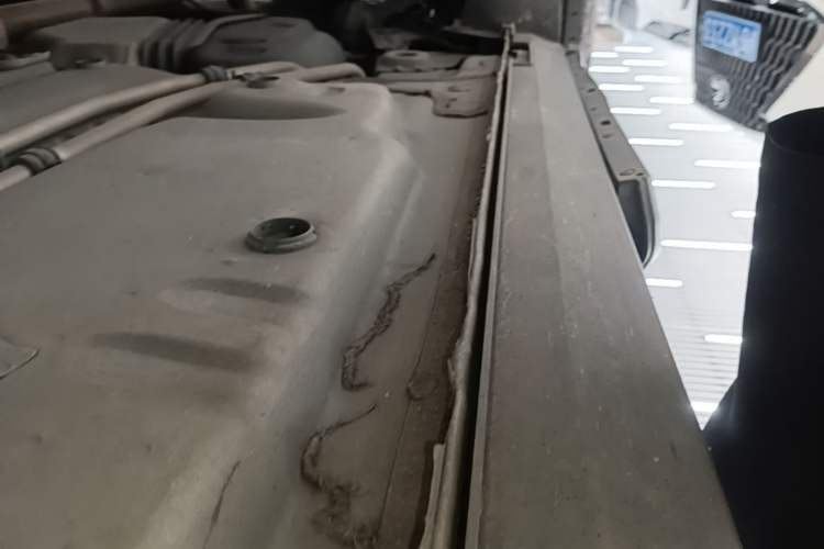 Used Cadillac XT4 2022 28T Two-Wheel Drive Fashion Edition Right Side Sill