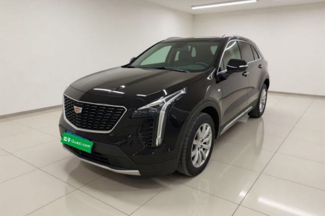 Cadillac XT4 2023 28T Two-Wheel-Drive Luxury Version d’occasion