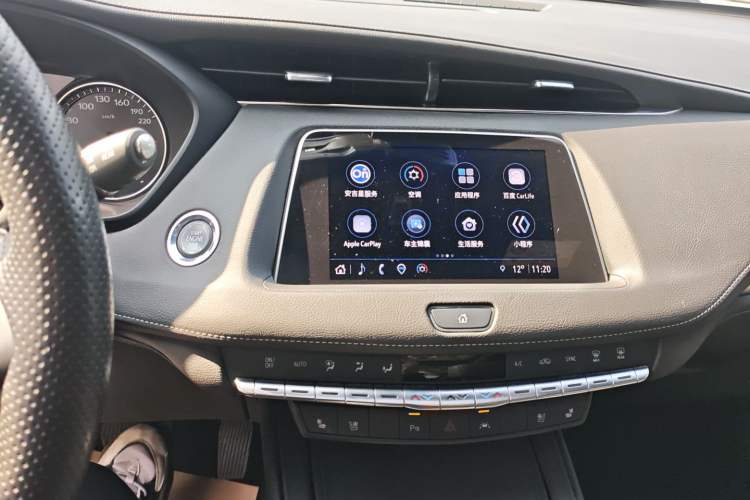 Used Cadillac XT4 2023 28T Two-Wheel Drive Prestige Version Audio And AC Panel